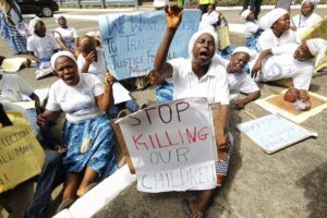 Women protesting against femicide.