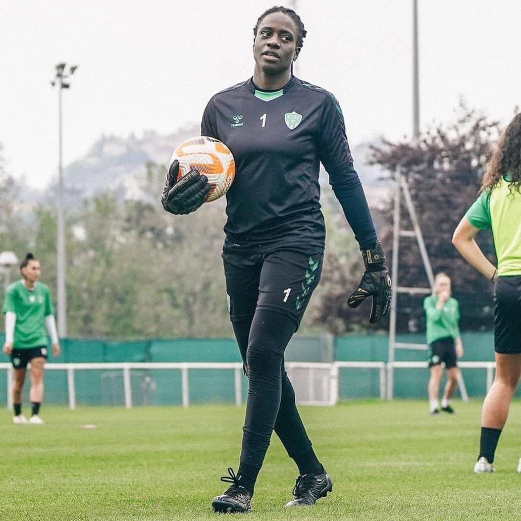 Read more about the article Super Falcons Goalkeeper Yewande Balogun Announces Retirement from Football