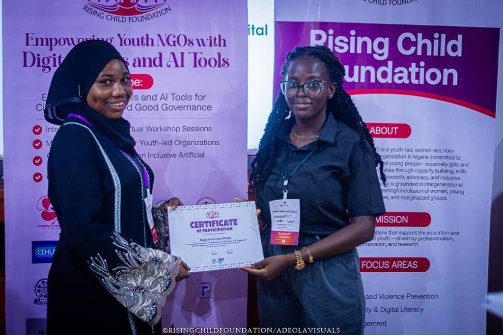Naija Feminists Media’s community engagement officer, Oluwafunmbi Ogunsola, at the Digital Skills and AI Tools training. Photo source: Rising Child Foundation by Adeolavisuals