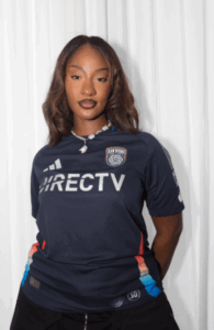 Read more about the article Tems Makes History as First Headline Performer of FIFA Club World Cup Halftime Show