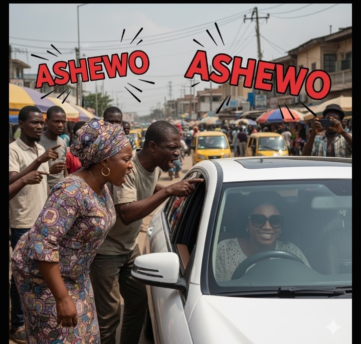 People screaming “Ashewo” on a woman.