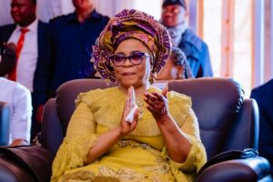 Read more about the article Folorunso Alakija Donates N34bn Medical Research Hospital to Osun State University