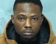 Nigerian Man Adebayo Maoli Arrested in Toronto for Sexual Assault, Indecent Act 2 Nigerian Man Adebayo Maoli Arrested in Toronto for Sexual Assault, Indecent Act